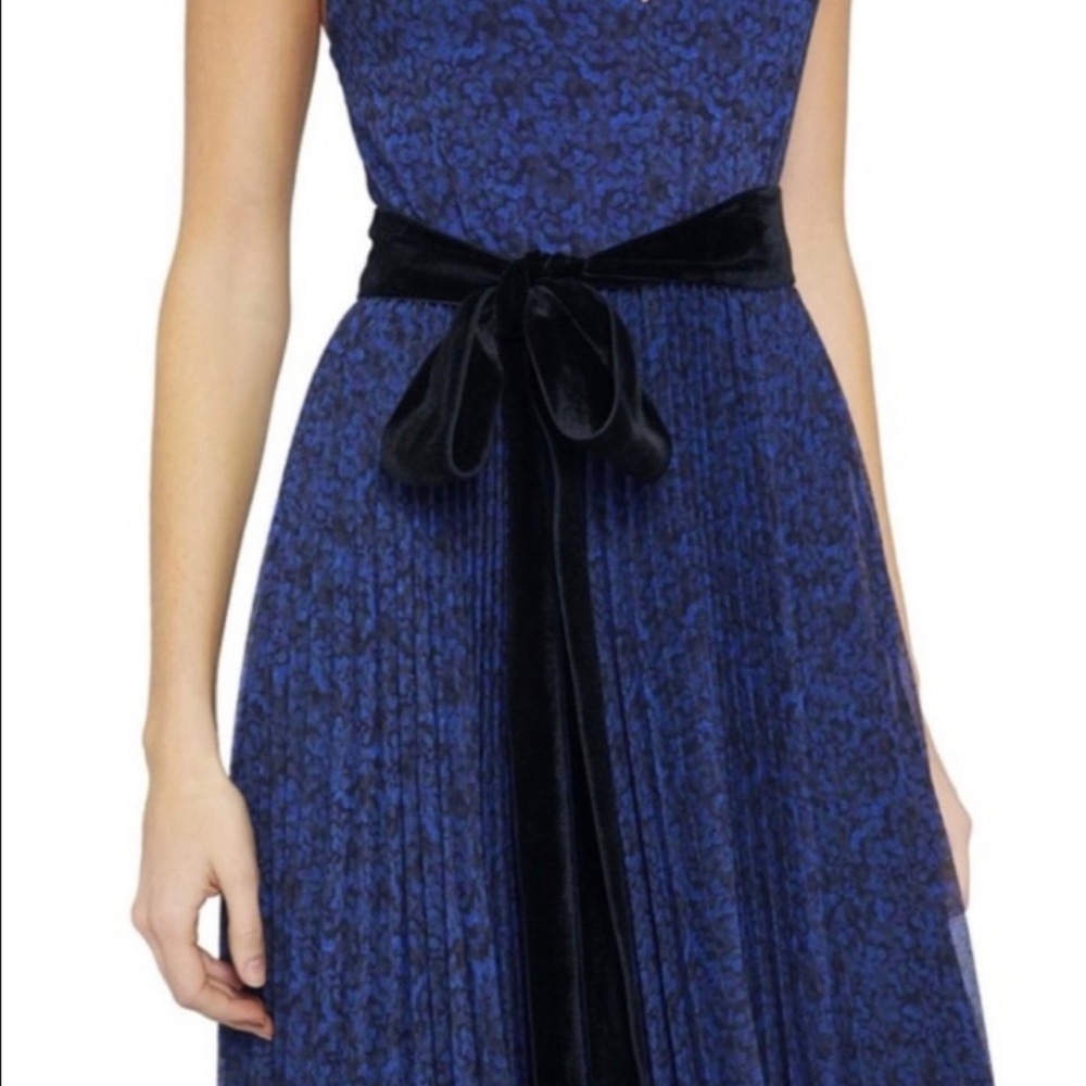 NWT Alice + Olivia lace midi dress pleated & asymmetrical size 8 - Picture 5 of 11